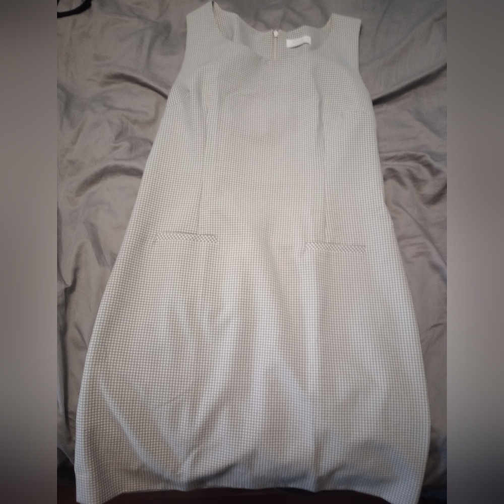 Elegant Gray Sleeveless Dress